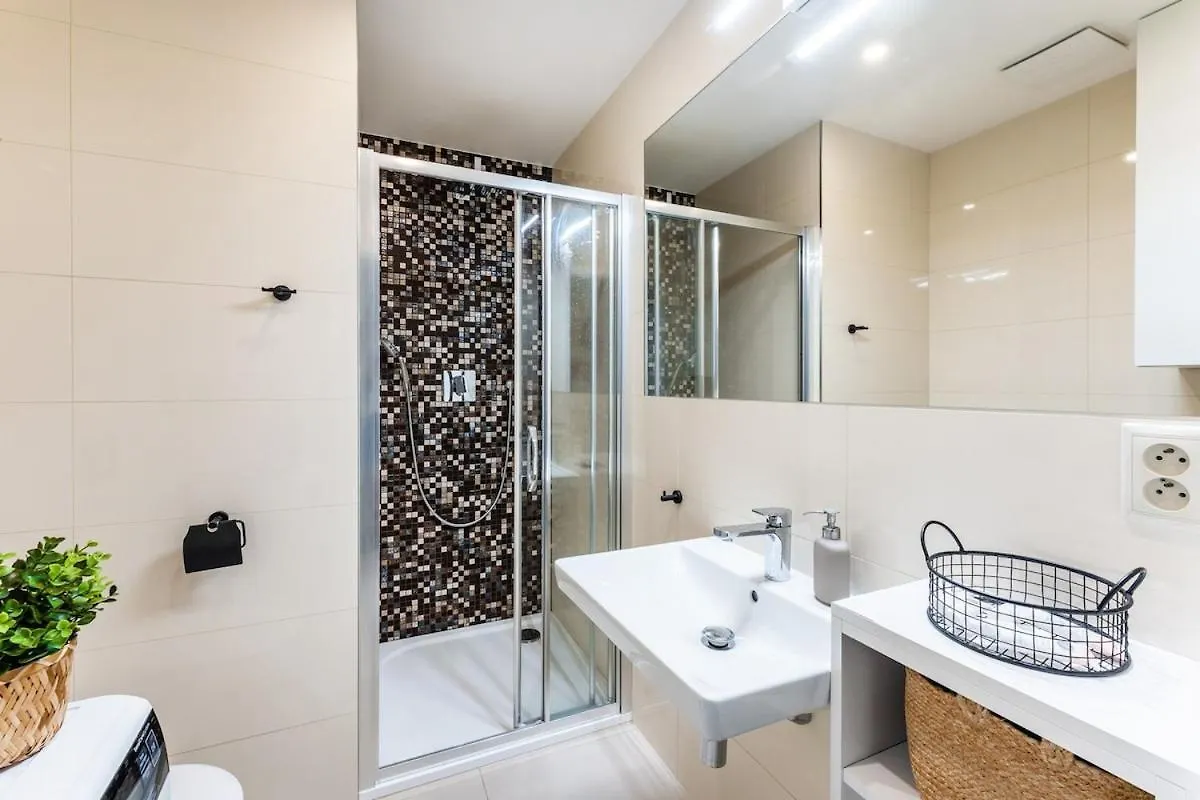 Charles Square Studio Apartment Parking Prague